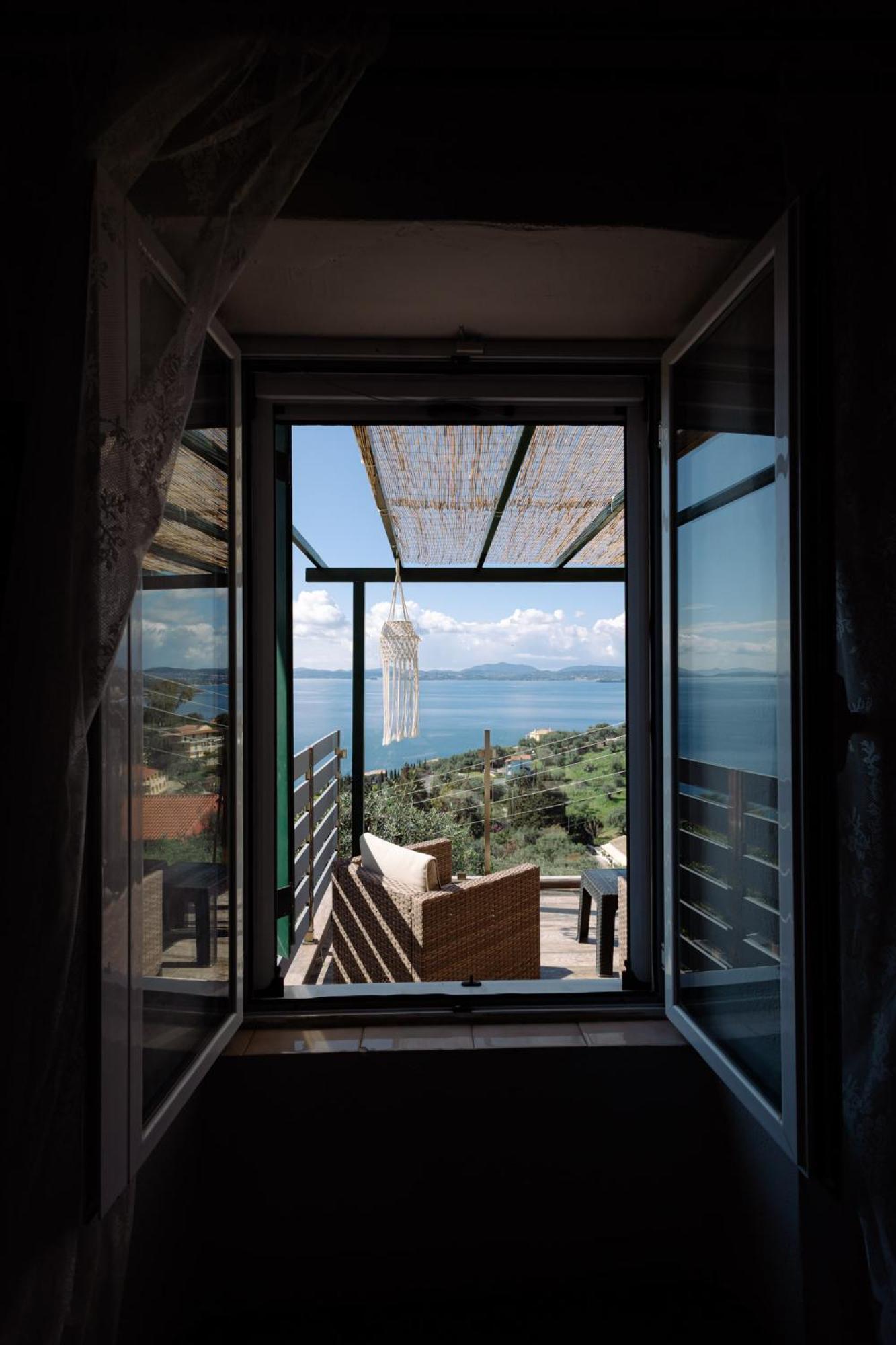 The Greystone Seaview House By Konnect Villa Nisaki  Exterior foto